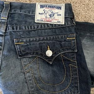 TRUE RELIGION JEANS